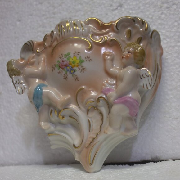 Vintage Cupid Angel Cherub Wall Pocket Set of Two Made in Japan - Picture 6 of 12